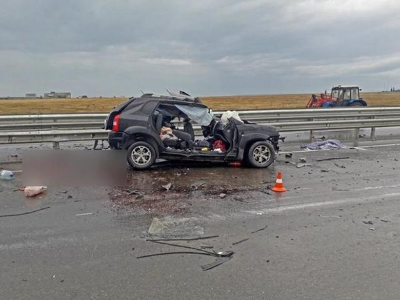 В страшном ДТП в Крыму погибла 53-летняя женщина и двое детей (ФОТО, ВИДЕО)
